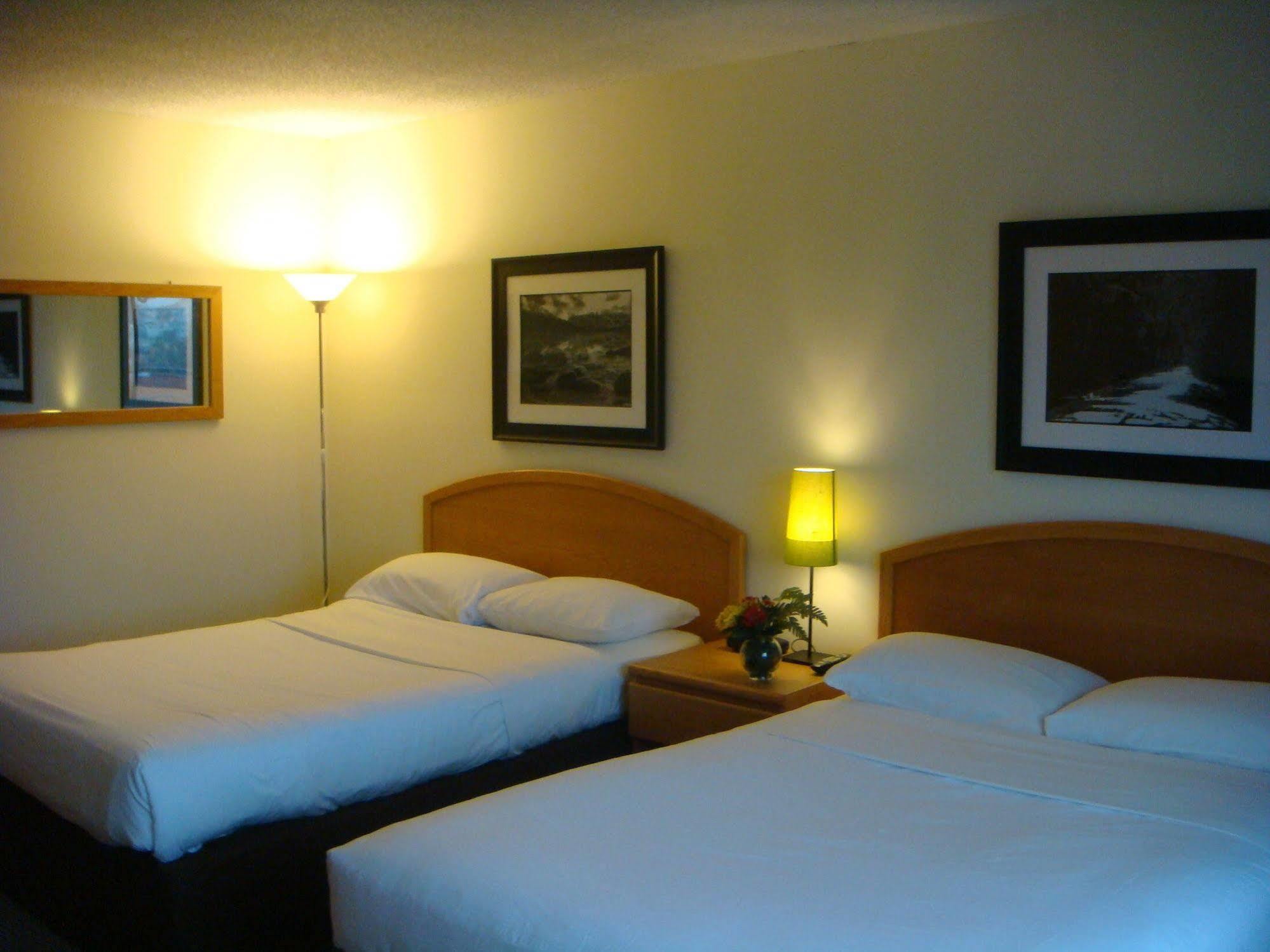 Cassandra Hotel Vancouver Zewnętrze zdjęcie