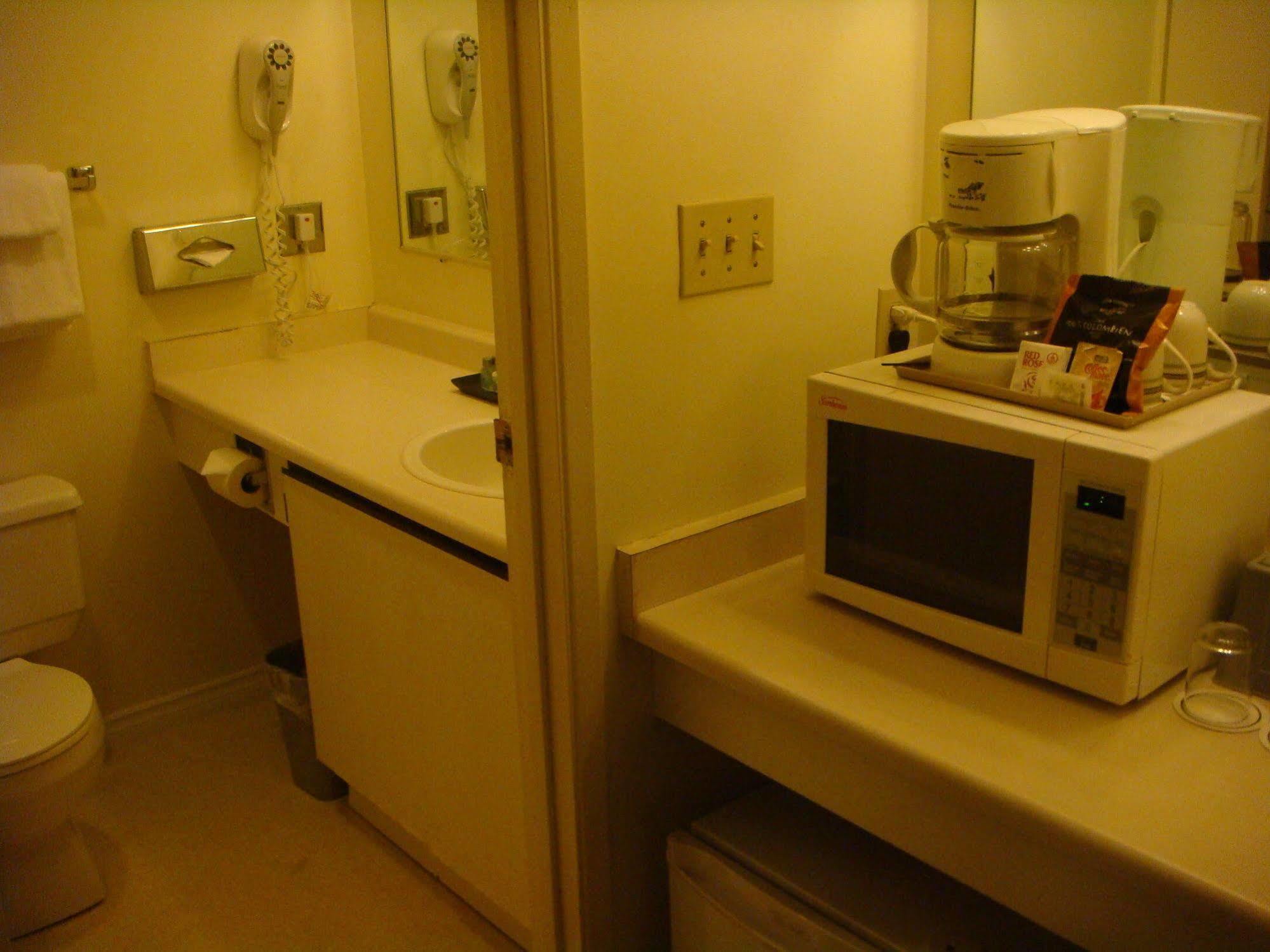Cassandra Hotel Vancouver Zewnętrze zdjęcie